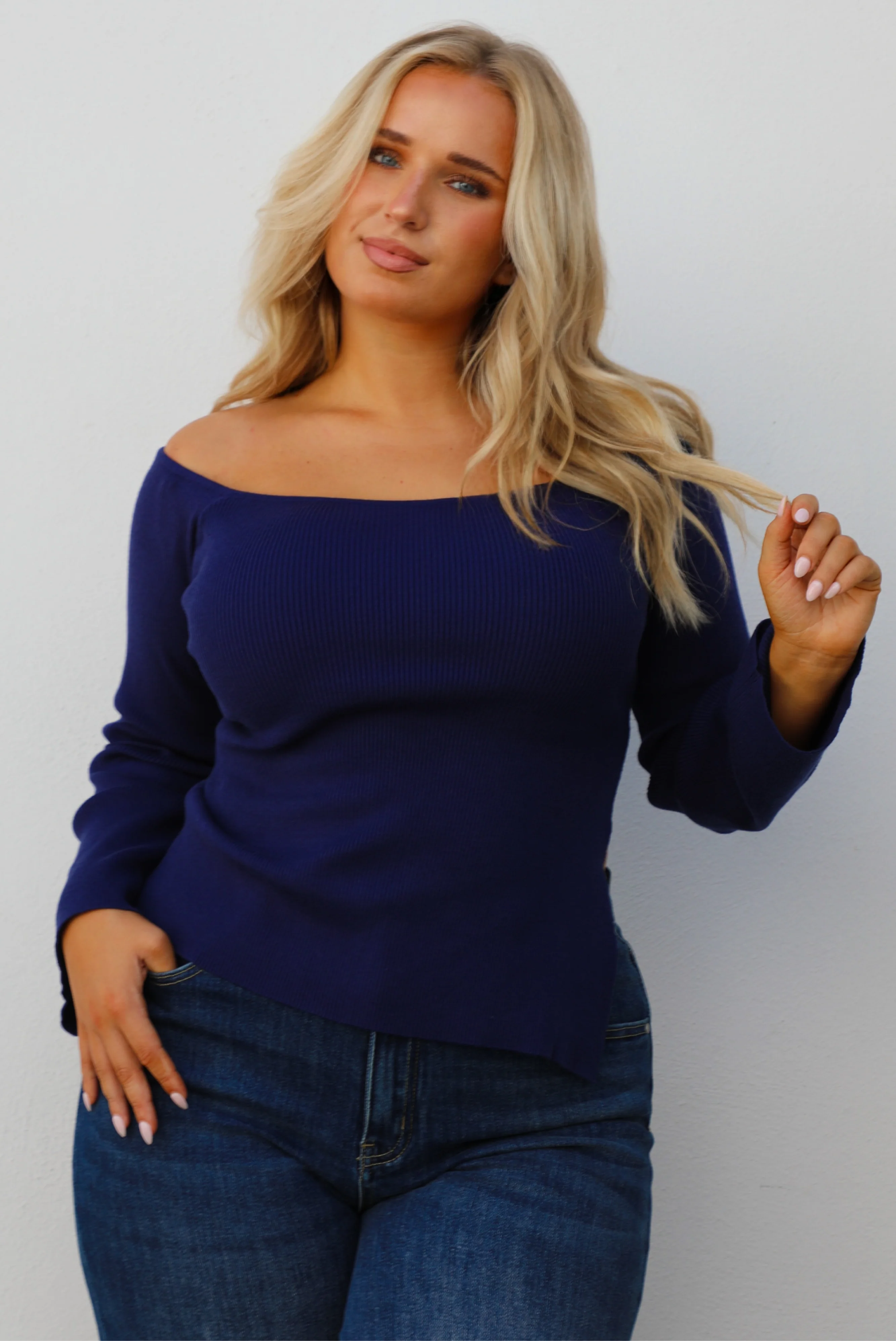 Hazel Knit Top: Navy - Image 4