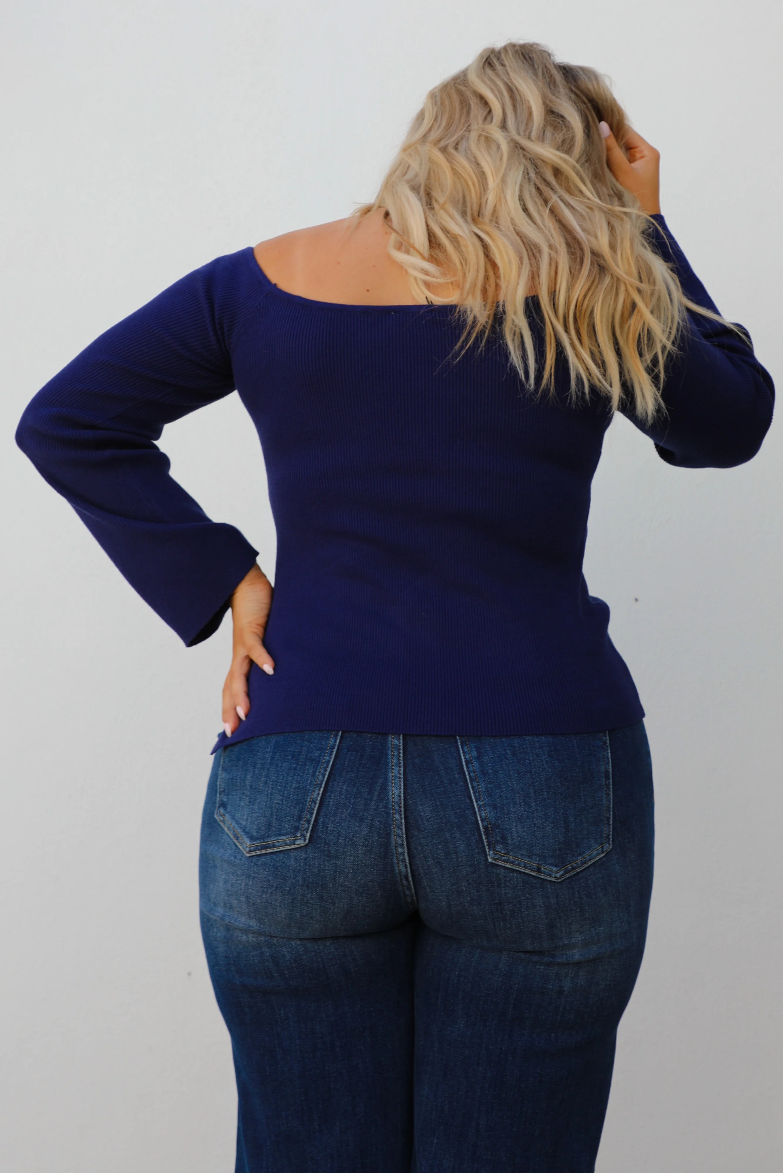 Hazel Knit Top: Navy - Image 5