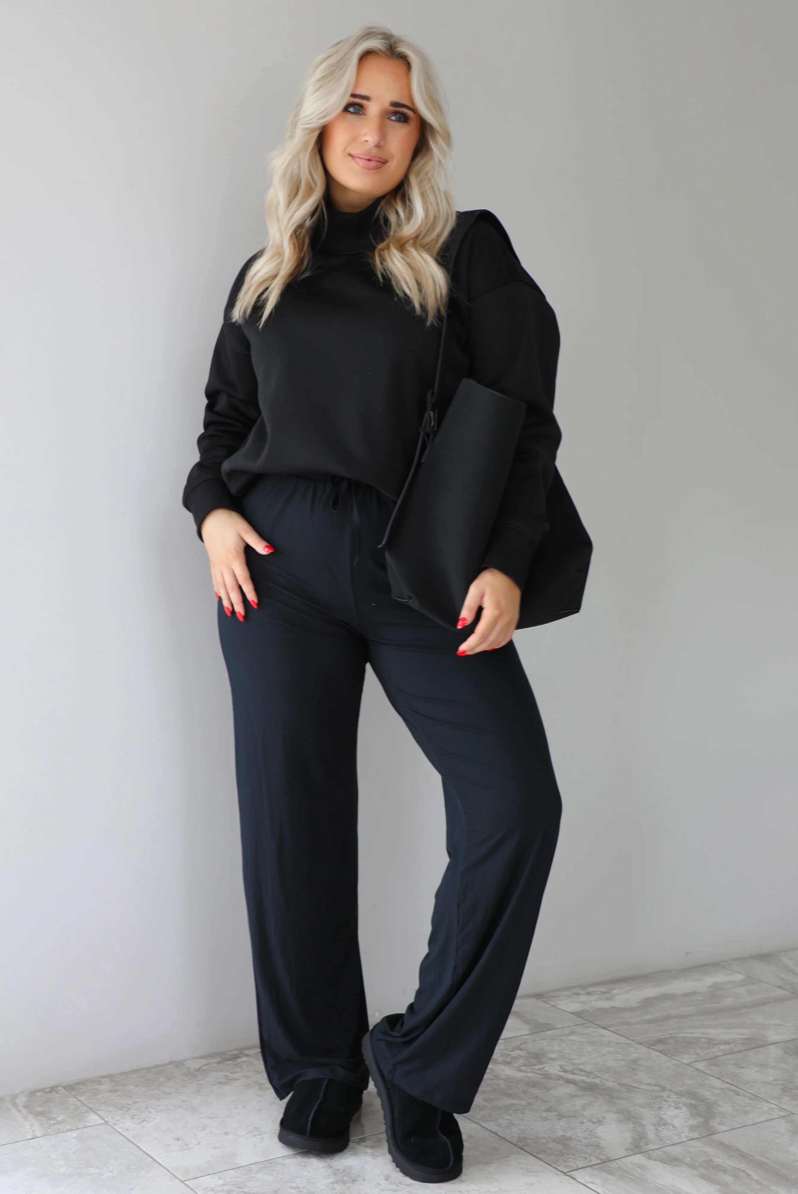 Warm Up Sweater: Black - Image 3